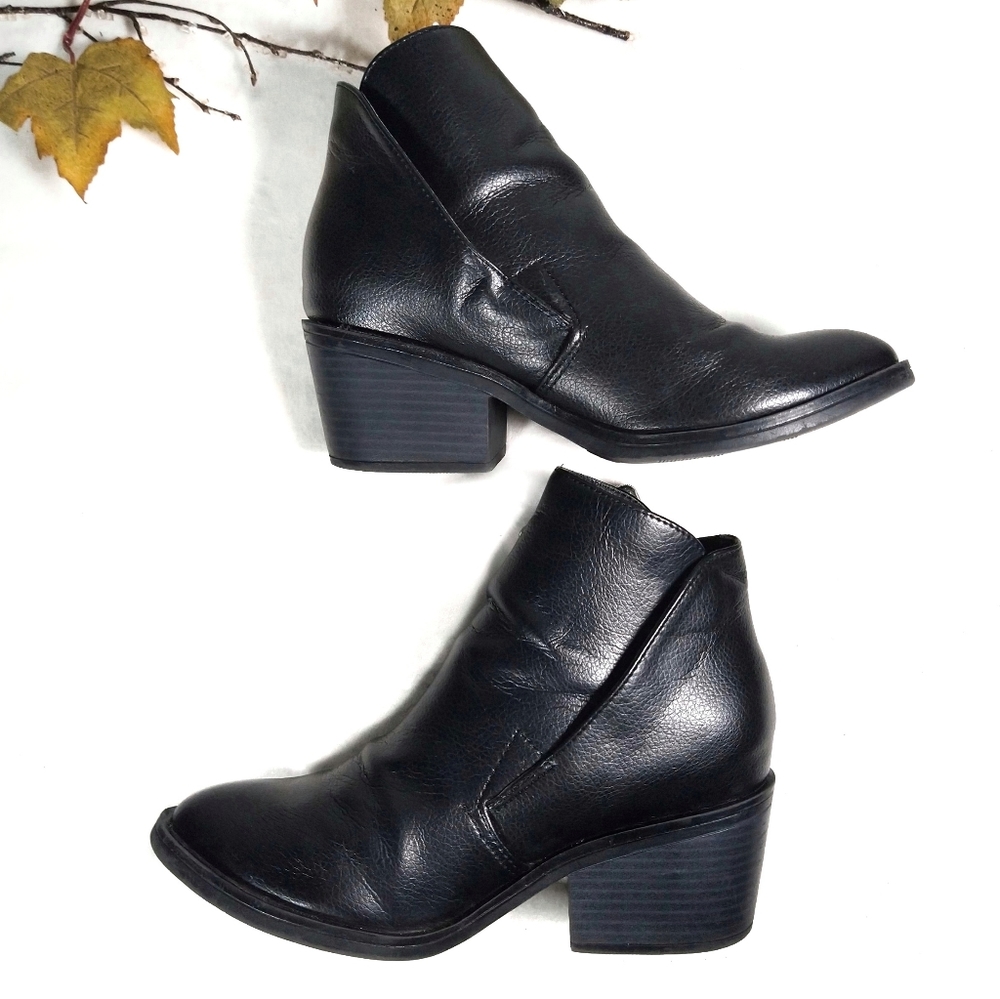 Apt. 9 Black Apmakeablack Pointed Toe Booties - image 3